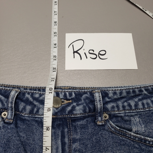 no boundaries mid rise distressed ripped raw hem denim jean shorts size 11 - Picture 8 of 10